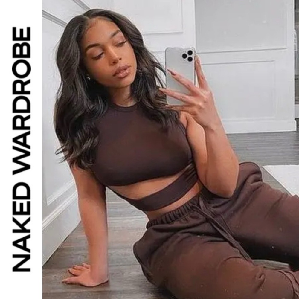 Naked Wardrobe 🤎 Lori Harvey* Dark chocolate Crop Top~ XXS